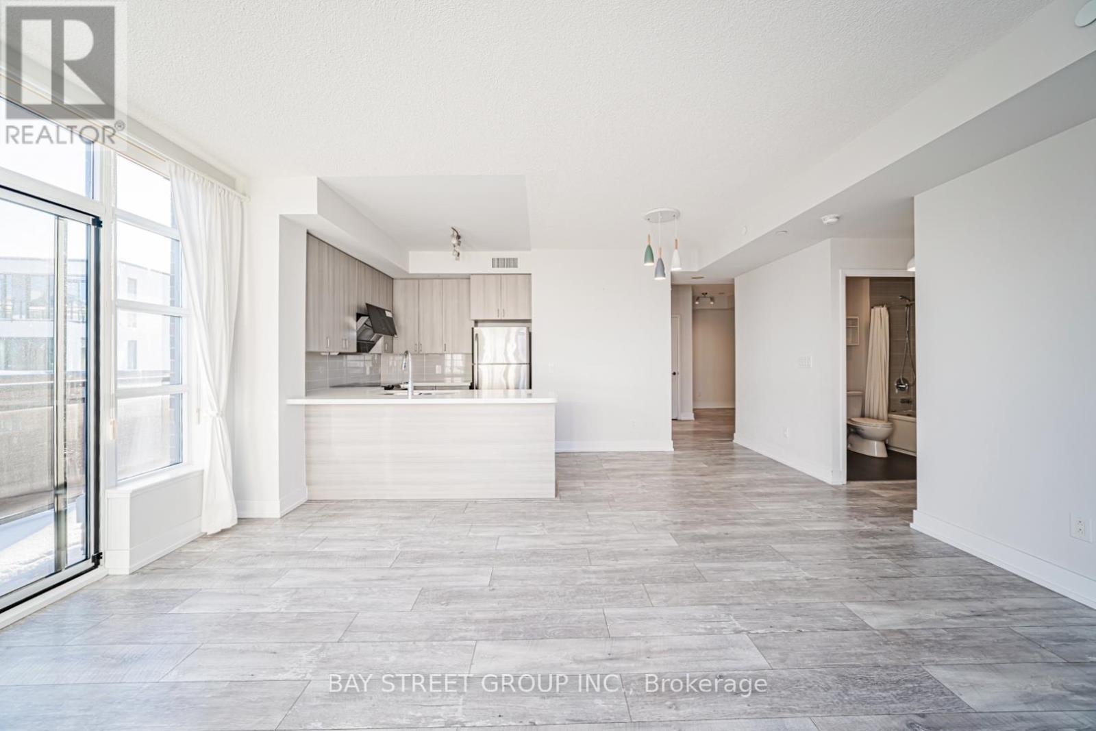 528 - 540 Bur Oak Avenue, Markham, Ontario  L6C 0Y2 - Photo 17 - N12423159