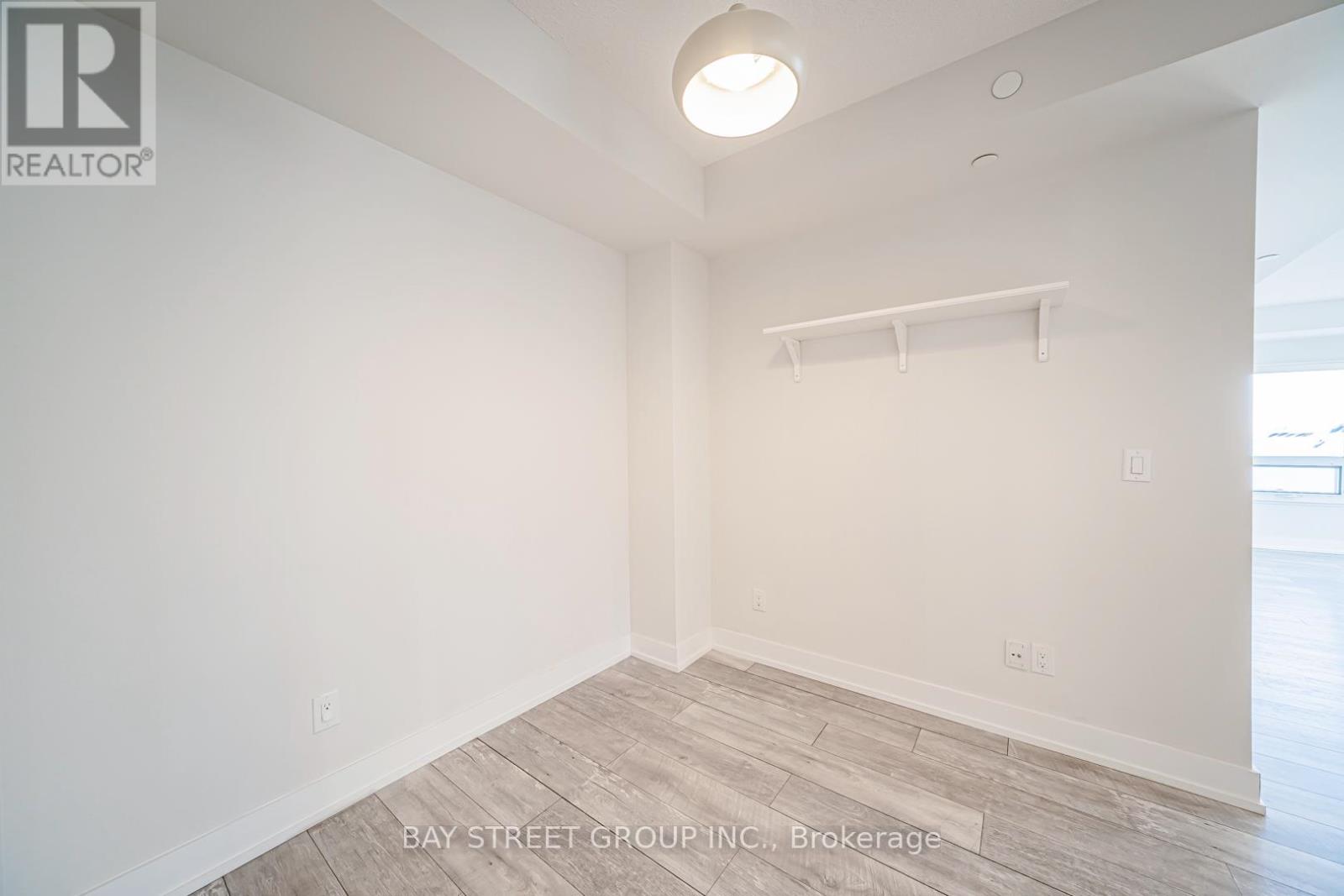 528 - 540 Bur Oak Avenue, Markham, Ontario  L6C 0Y2 - Photo 9 - N12423159