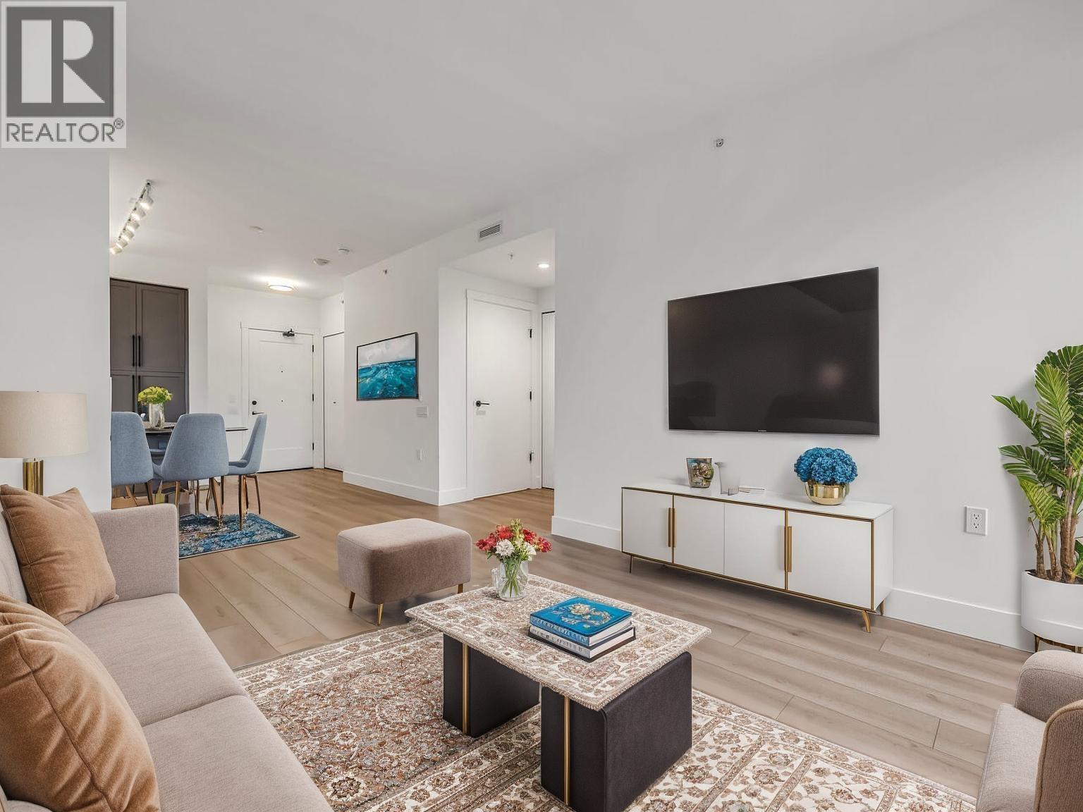 803 8750 UNIVERSITY CRESCENT, Burnaby, British Columbia