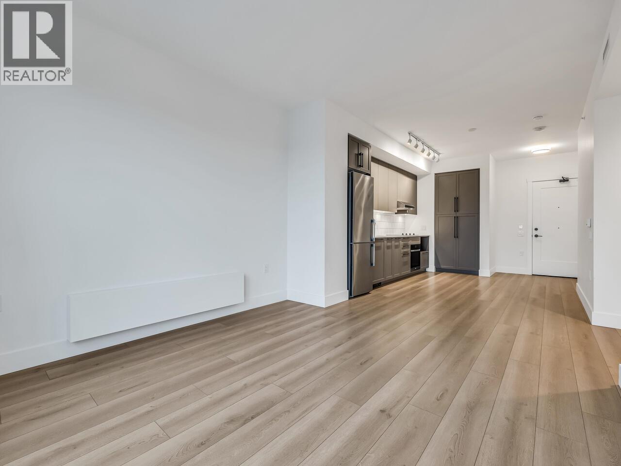 803 8750 University Crescent, Burnaby, British Columbia  V5A 0G9 - Photo 13 - R3073852