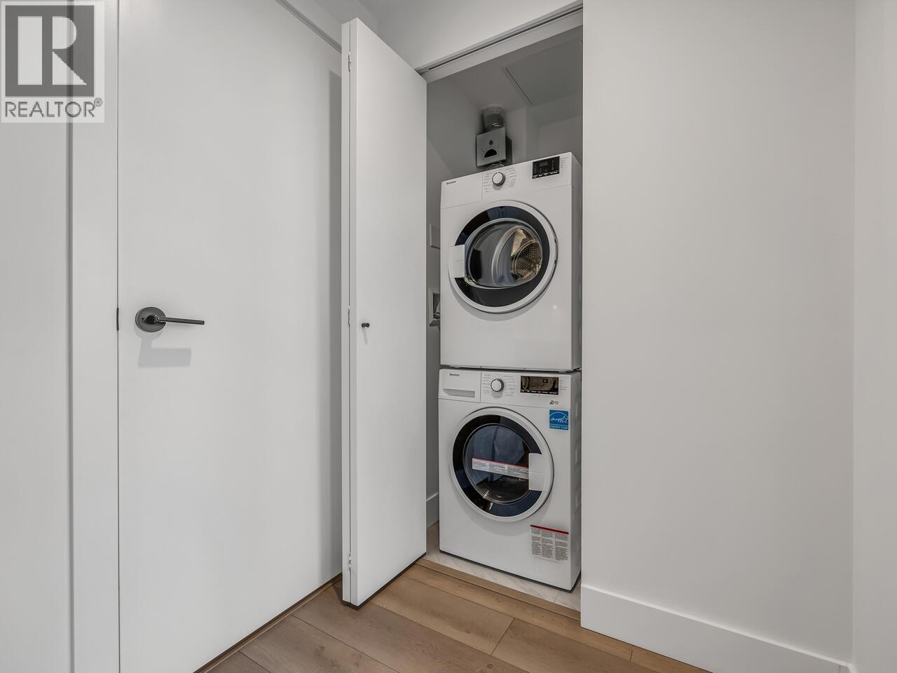 803 8750 University Crescent, Burnaby, British Columbia  V5A 0G9 - Photo 16 - R3073852