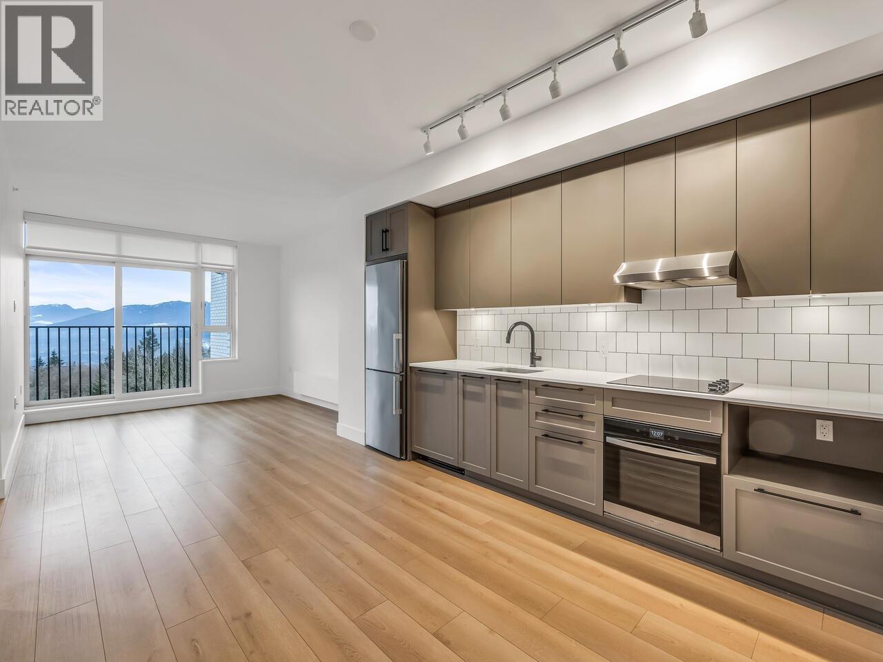 803 8750 University Crescent, Burnaby, British Columbia  V5A 0G9 - Photo 7 - R3073852