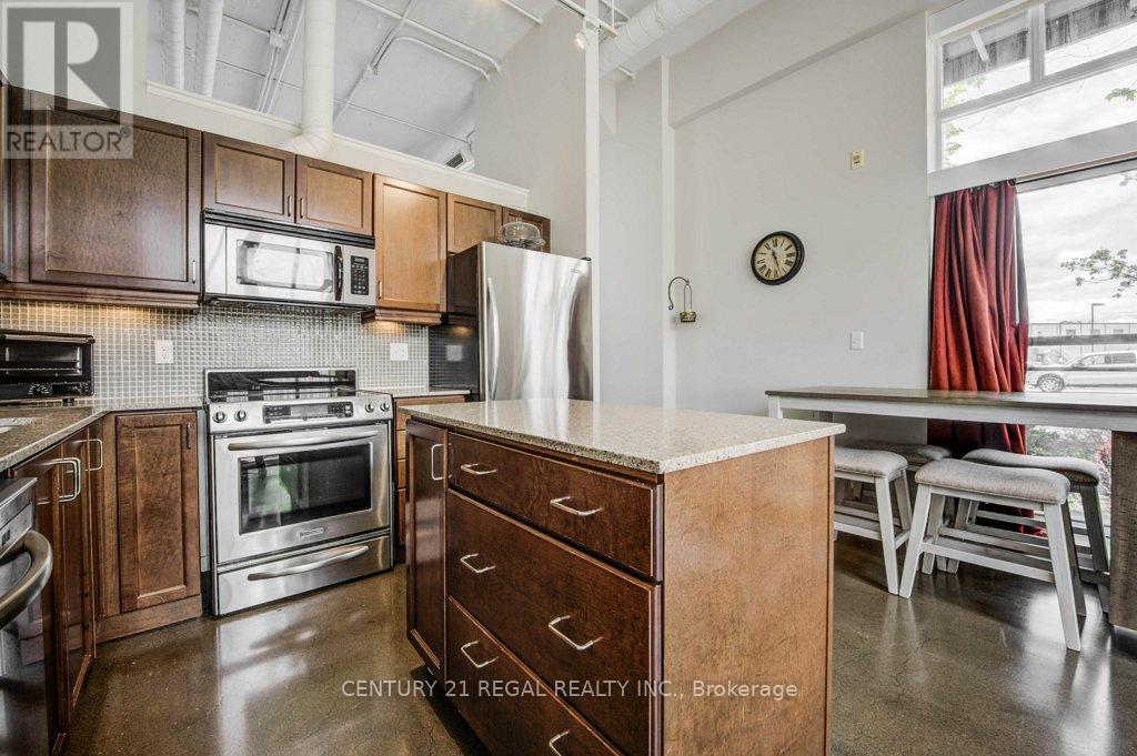 102 - 404 King Street W, Kitchener, Ontario  N2G 4Z9 - Photo 15 - X12634170