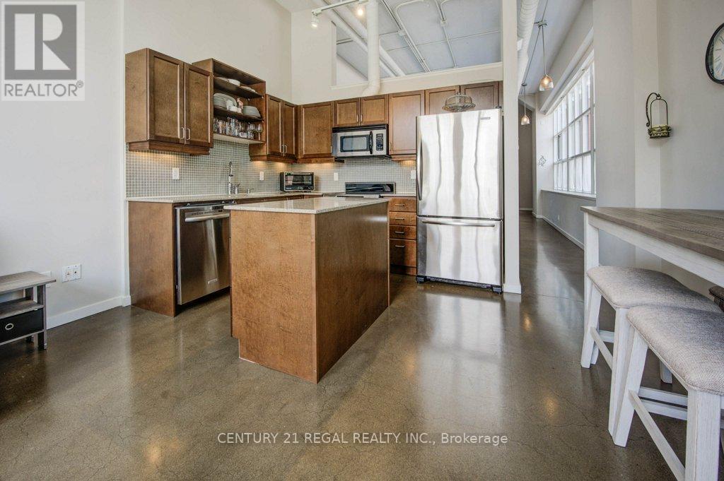 102 - 404 King Street W, Kitchener, Ontario  N2G 4Z9 - Photo 28 - X12634170