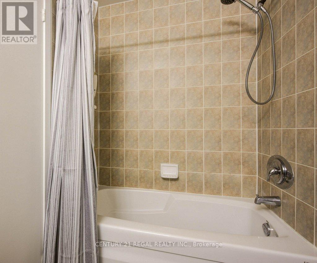 102 - 404 King Street W, Kitchener, Ontario  N2G 4Z9 - Photo 29 - X12634170