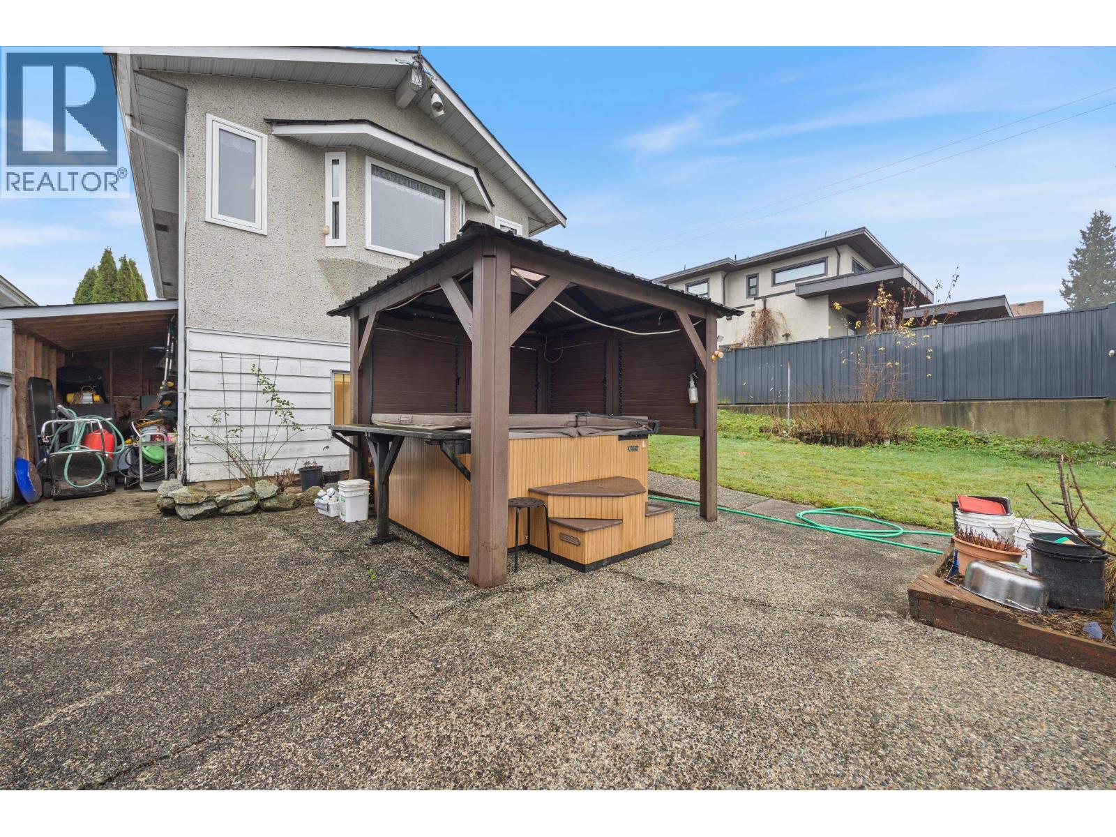 8255 18th Avenue, Burnaby, British Columbia  V3N 1K4 - Photo 29 - R3073851