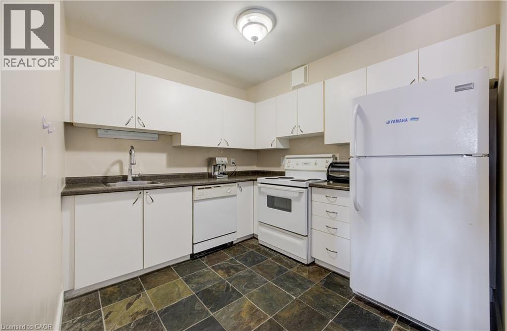 15 Hofstetter Avenue Unit# 318, Kitchener, Ontario N2A 3Z7 - Photo 10 - 40793938