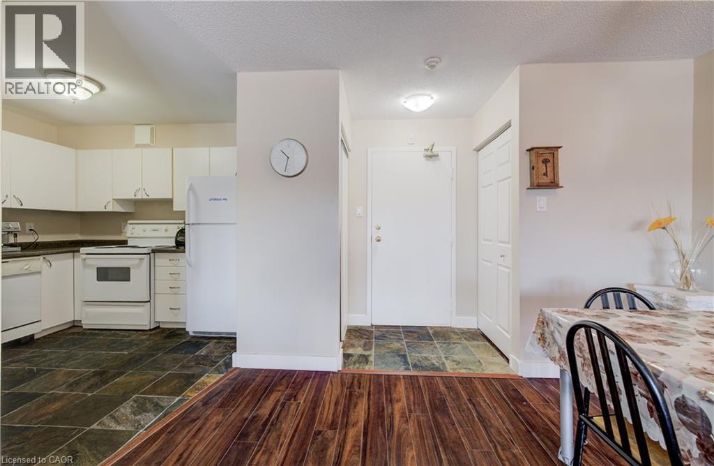 15 Hofstetter Avenue Unit# 318, Kitchener, Ontario N2A 3Z7 - Photo 8 - 40793938