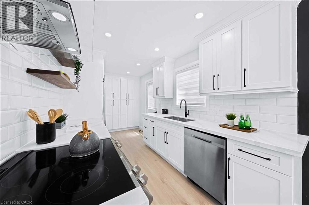 141 Cunningham Drive, Alliston, Ontario  L9R 1C4 - Photo 13 - 40793438