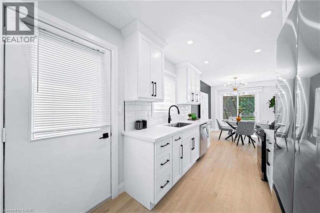 141 Cunningham Drive, Alliston, Ontario  L9R 1C4 - Photo 14 - 40793438