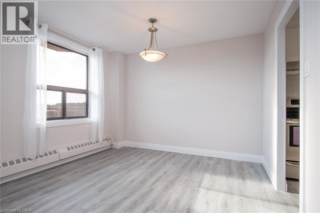 1100 Courtland Avenue E Unit# 604, Kitchener, Ontario  N2C 2H9 - Photo 12 - 40792652