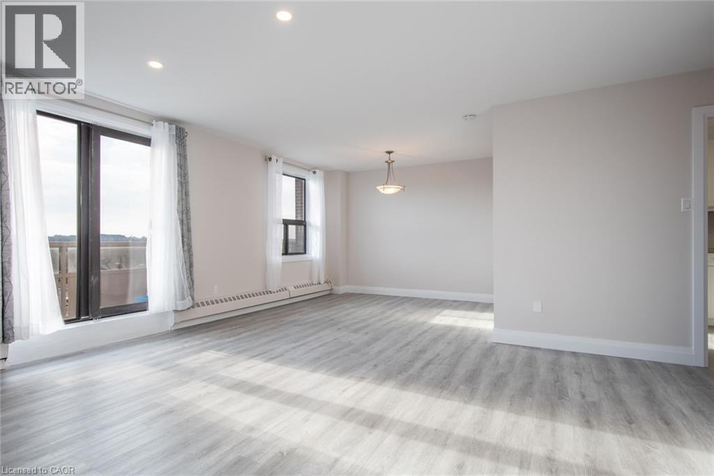 1100 Courtland Avenue E Unit# 604, Kitchener, Ontario  N2C 2H9 - Photo 14 - 40792652