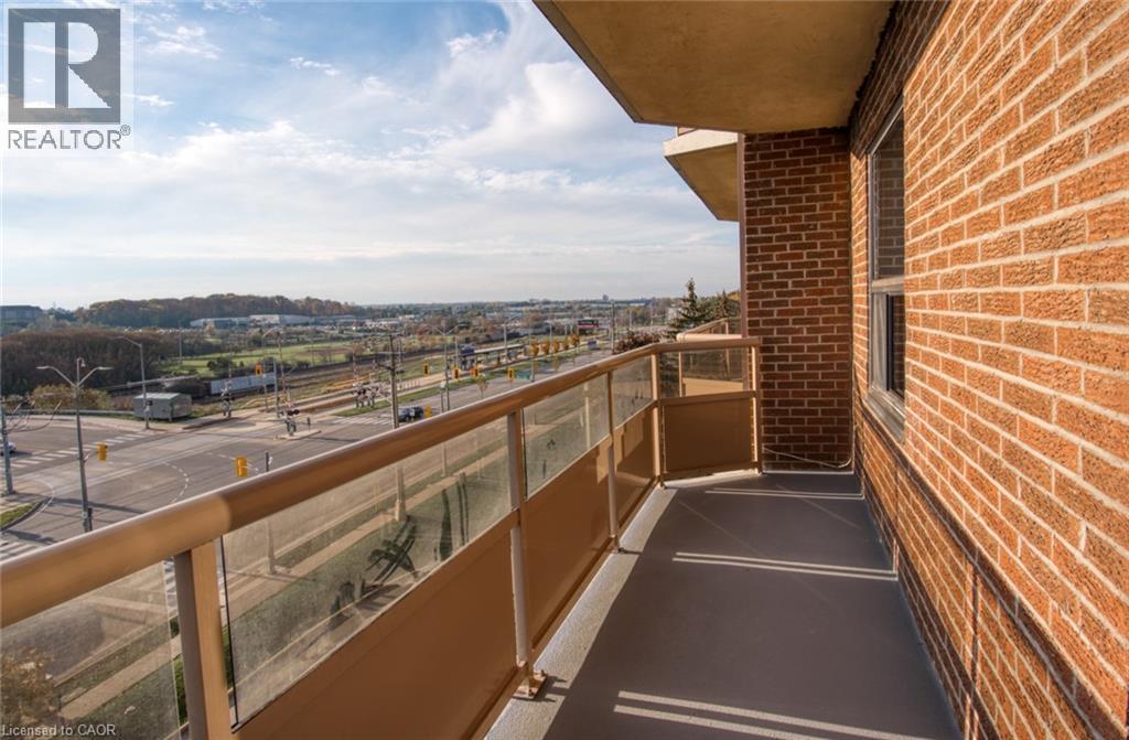 1100 Courtland Avenue E Unit# 604, Kitchener, Ontario  N2C 2H9 - Photo 5 - 40792652
