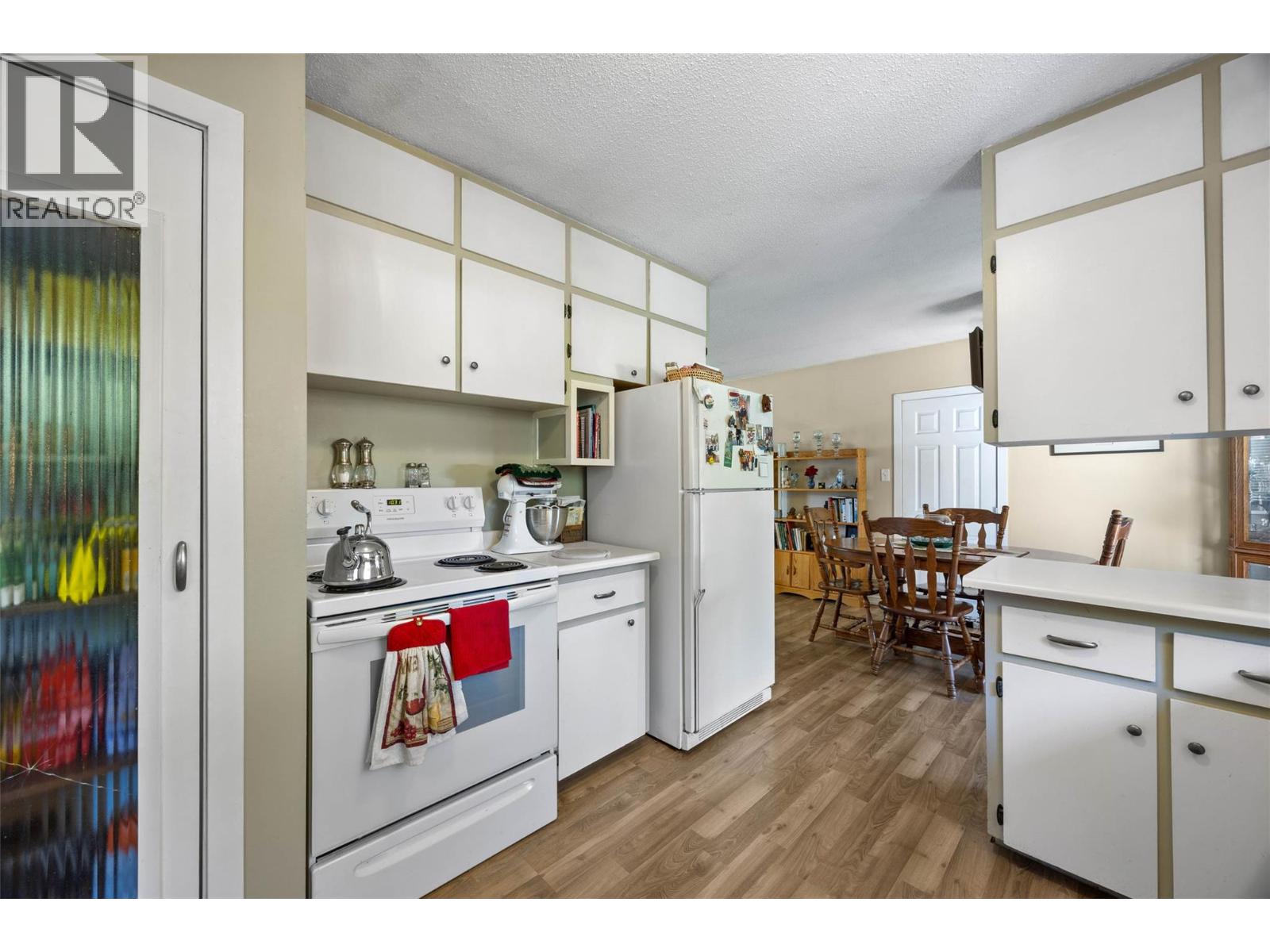 229 Lakeshore Drive, Chase, British Columbia V0E 1M0 - Photo 15 - 10359782