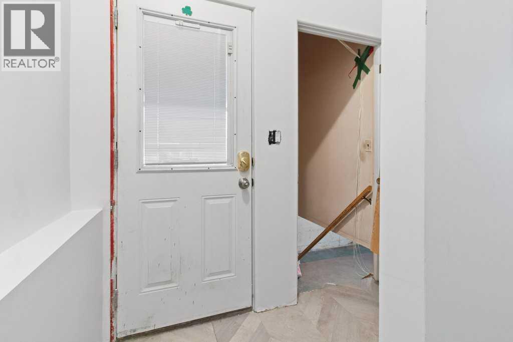 4402 35 Avenue, Red Deer, Alberta T4N 2S2 - Photo 14 - A2269985