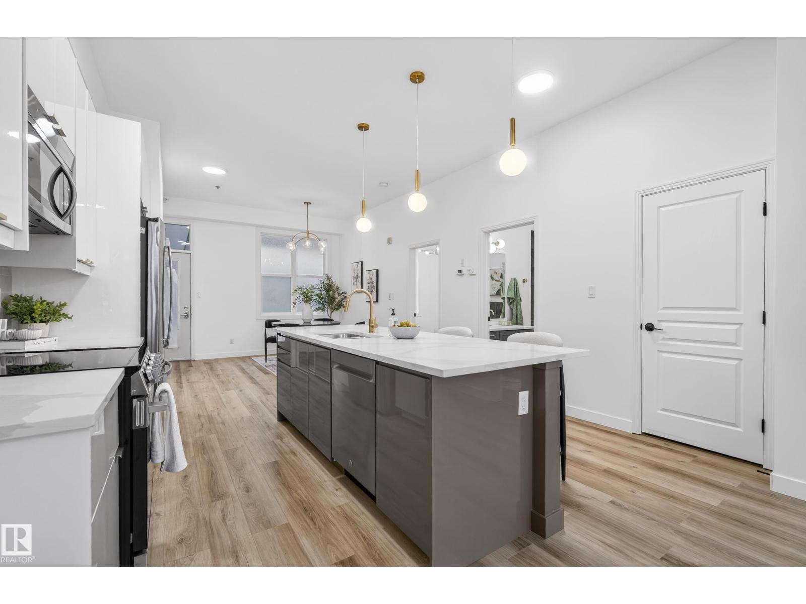 #421 10147 112 St Nw, Edmonton, Alberta T5K 1M1 - Photo 8 - E4468168