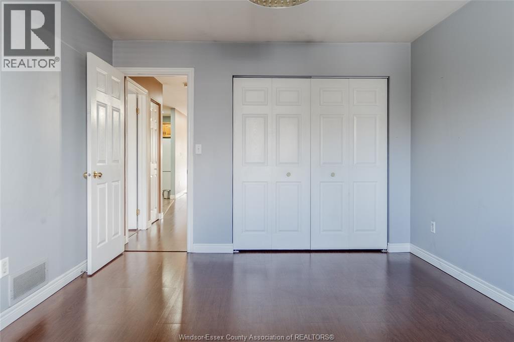3740 Holburn, Windsor, Ontario N9E 4S9 - Photo 10 - 25031696