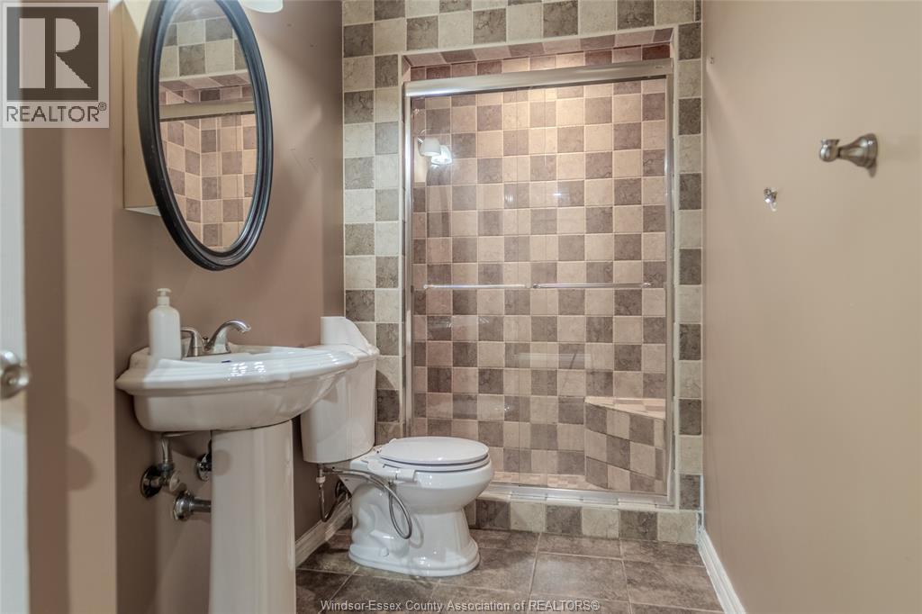 3740 Holburn, Windsor, Ontario N9E 4S9 - Photo 22 - 25031696