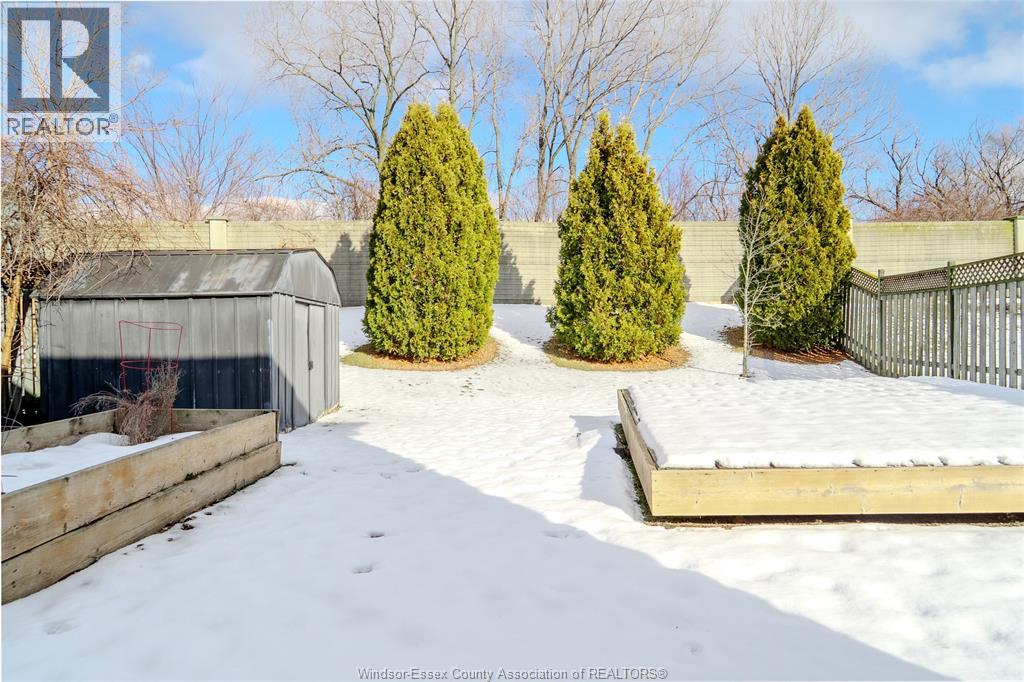 3740 Holburn, Windsor, Ontario N9E 4S9 - Photo 29 - 25031696