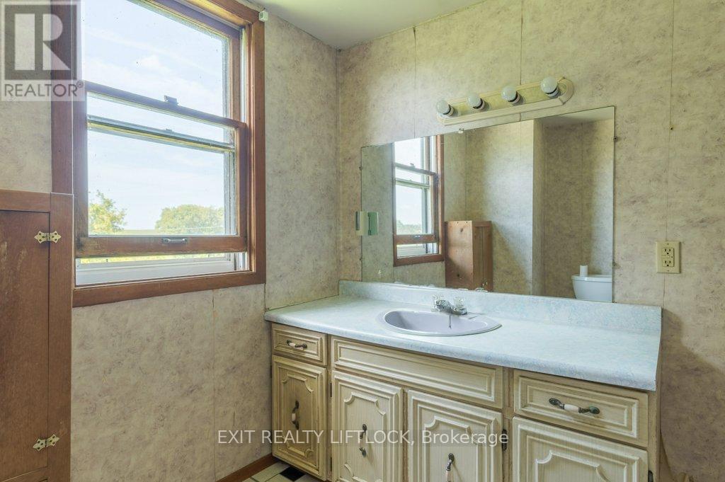 194 County Rd 10, Cavan Monaghan, Ontario  L0A 1G0 - Photo 29 - X12415738