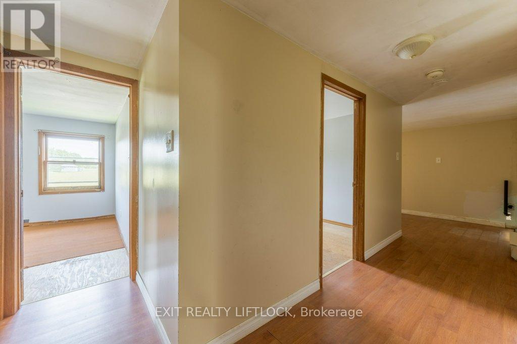 194 County Rd 10, Cavan Monaghan, Ontario  L0A 1G0 - Photo 34 - X12415738