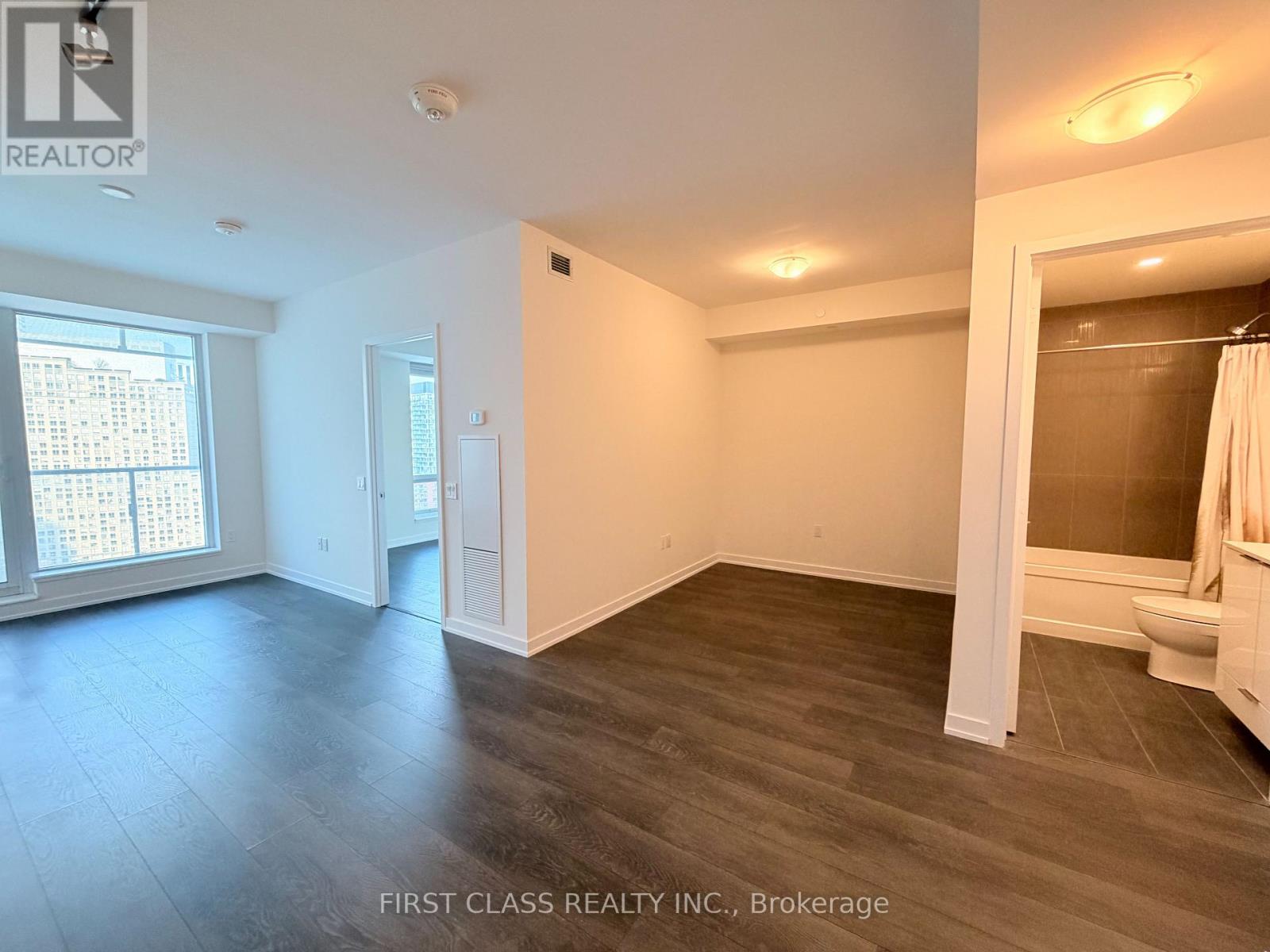 1905 - 28 Freeland Street, Toronto, Ontario  M5E 0E3 - Photo 10 - C12634242