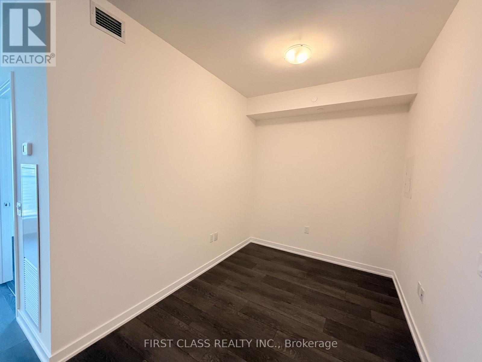 1905 - 28 Freeland Street, Toronto, Ontario  M5E 0E3 - Photo 19 - C12634242