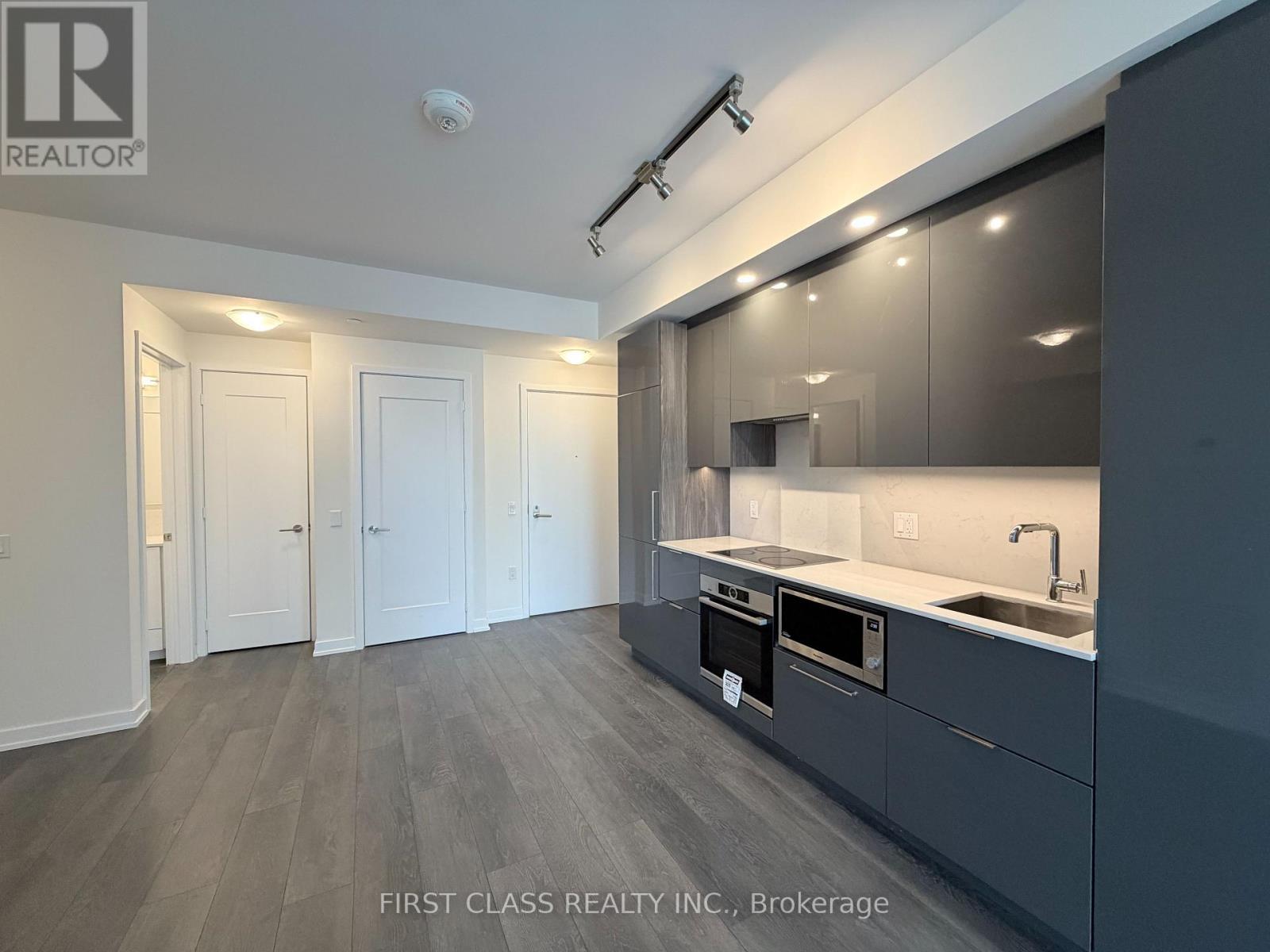 1905 - 28 Freeland Street, Toronto, Ontario  M5E 0E3 - Photo 6 - C12634242