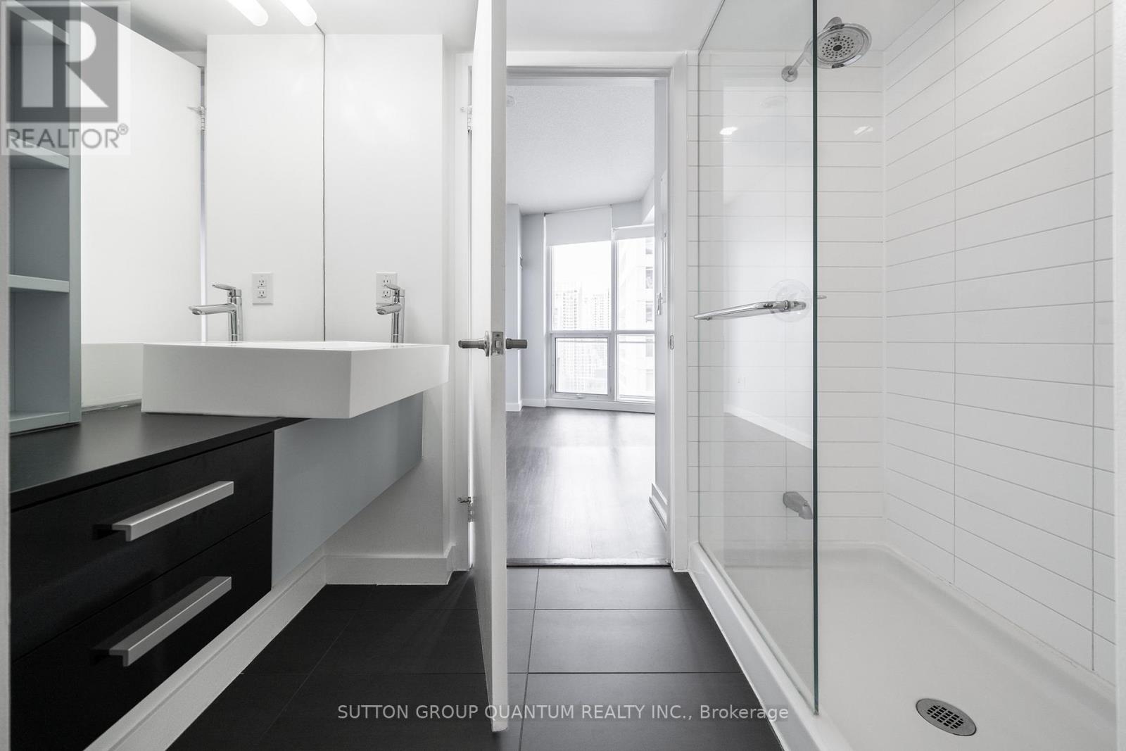 2606 - 38 Dan Leckie Way, Toronto, Ontario  M5V 2V6 - Photo 20 - C12634272