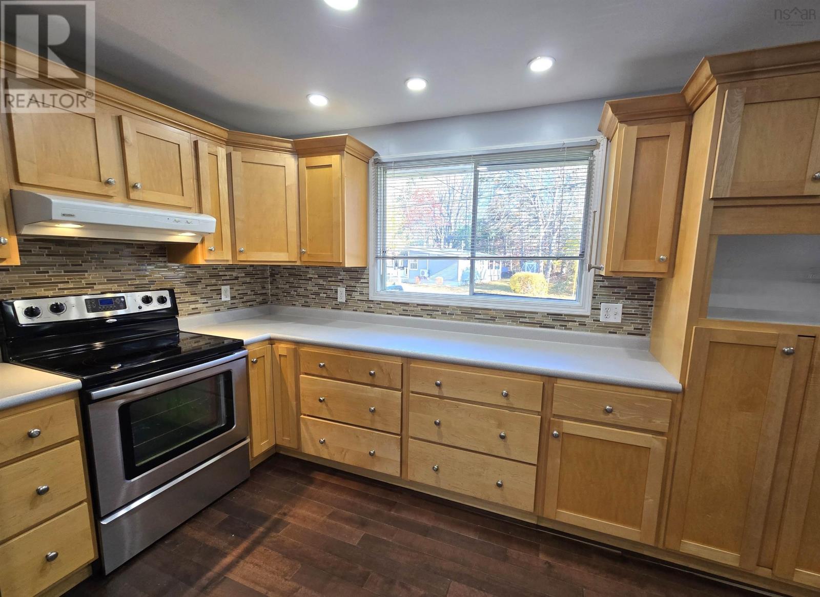 26 Meldrum Avenue, Bridgewater, Nova Scotia B4V 2Y6 - Photo 17 - 202527368