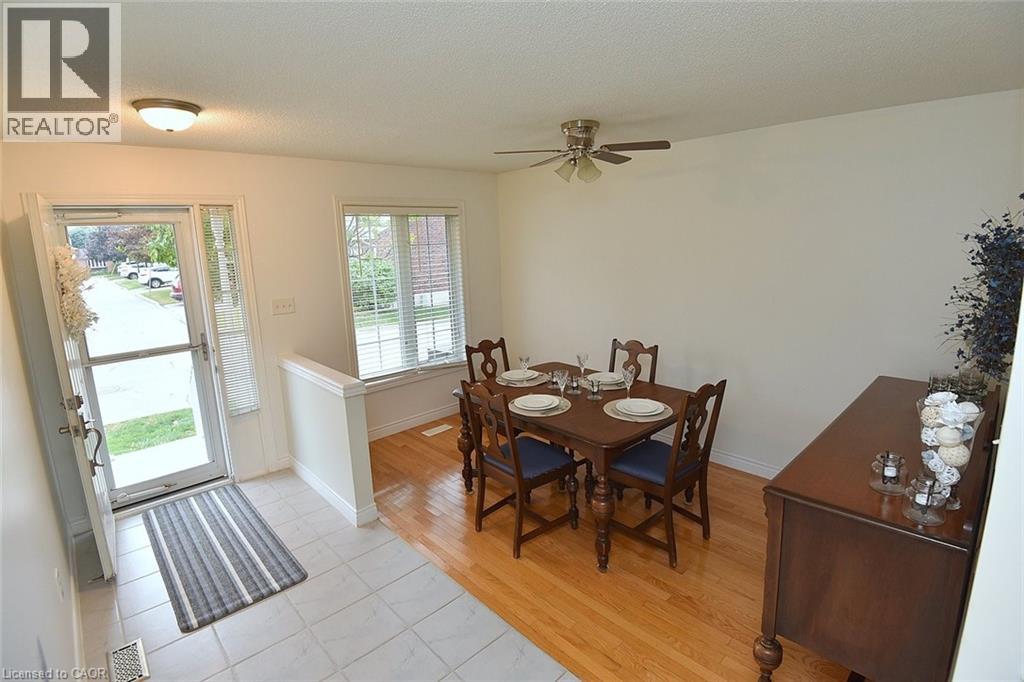 243 Fennell Avenue E Unit# 13, Hamilton, Ontario  L9A 1S8 - Photo 11 - 40772699