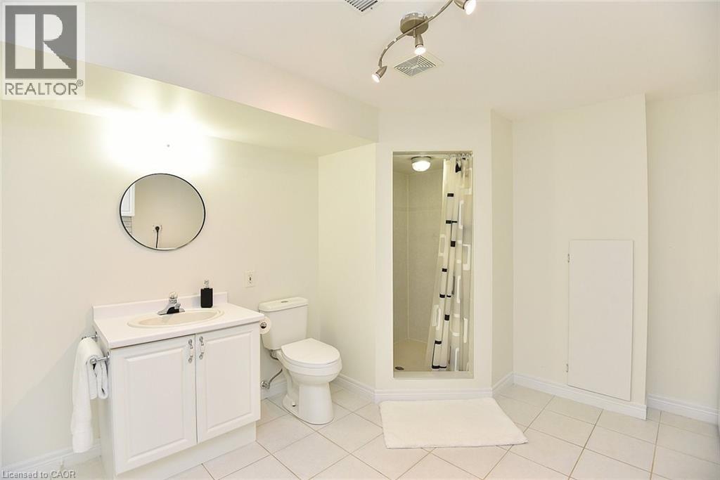 243 Fennell Avenue E Unit# 13, Hamilton, Ontario  L9A 1S8 - Photo 26 - 40772699