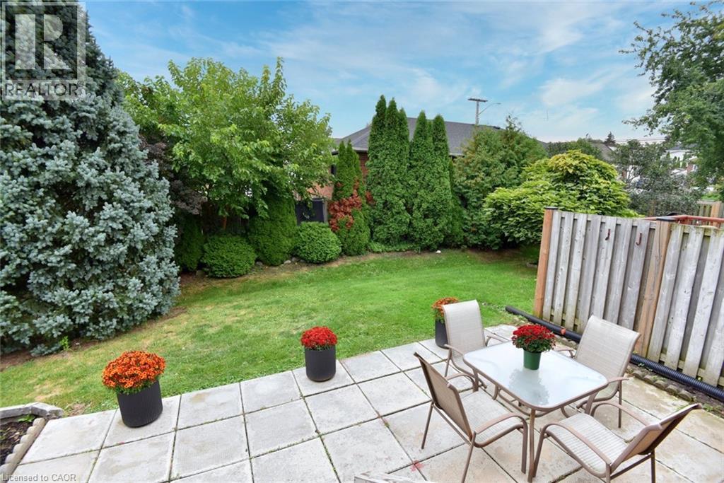 243 Fennell Avenue E Unit# 13, Hamilton, Ontario  L9A 1S8 - Photo 33 - 40772699