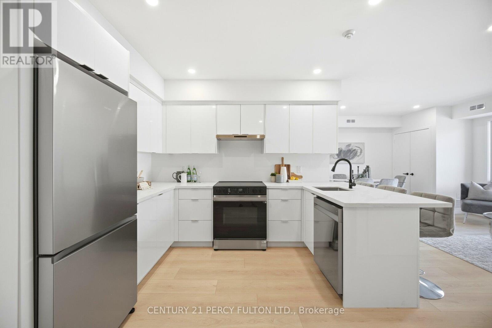 202 - 61 Orchard Park Drive, Toronto, Ontario M1E 0C8 - Photo 5 - E12634262