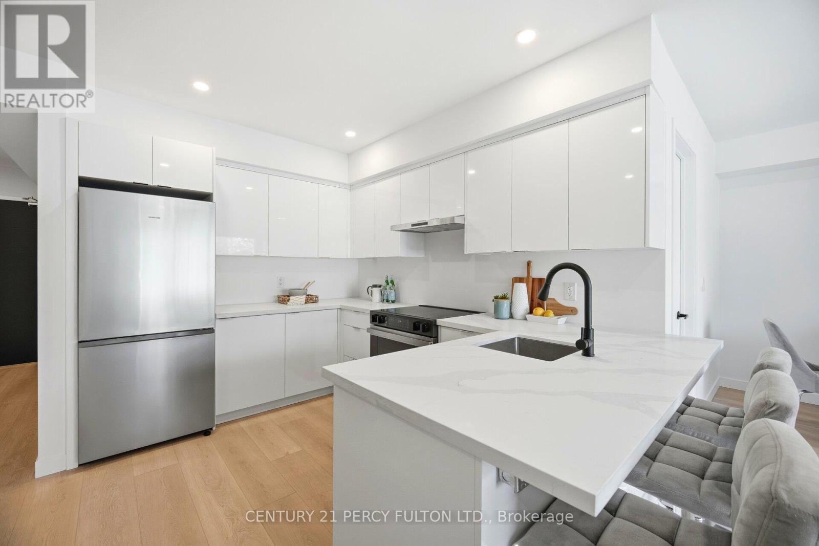 202 - 61 Orchard Park Drive, Toronto, Ontario M1E 0C8 - Photo 7 - E12634262