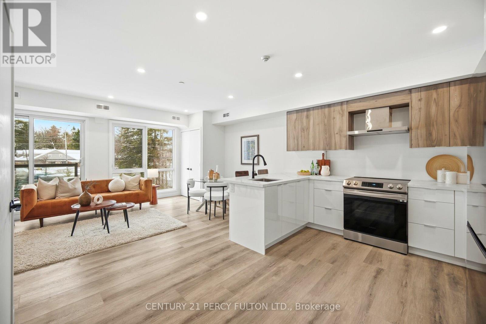 201 - 61 Orchard Park Drive, Toronto, Ontario M1E 0C8 - Photo 2 - E12634274