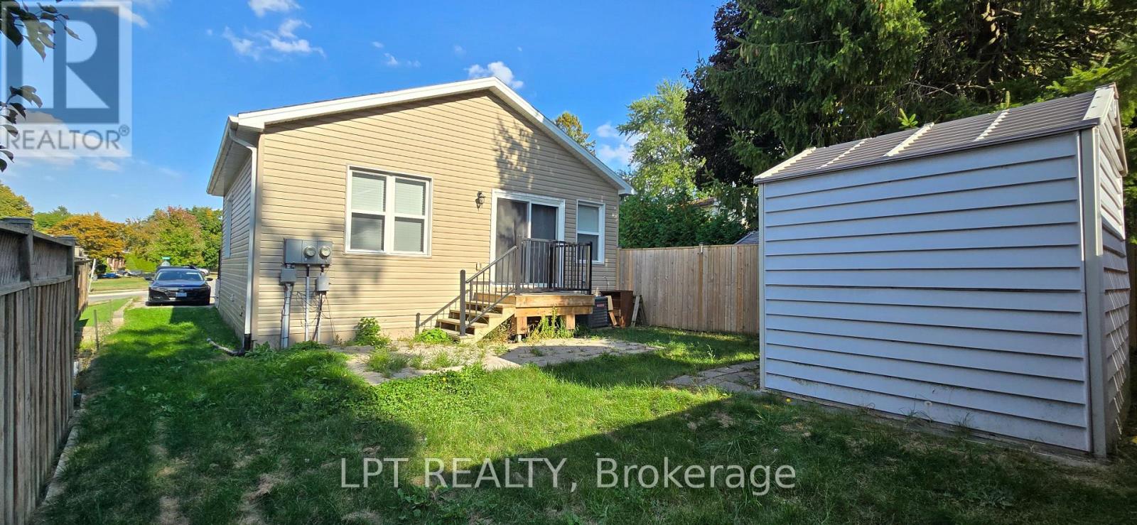 261 Cairn Street, London South, Ontario N5Z 3W9 - Photo 12 - X12428368