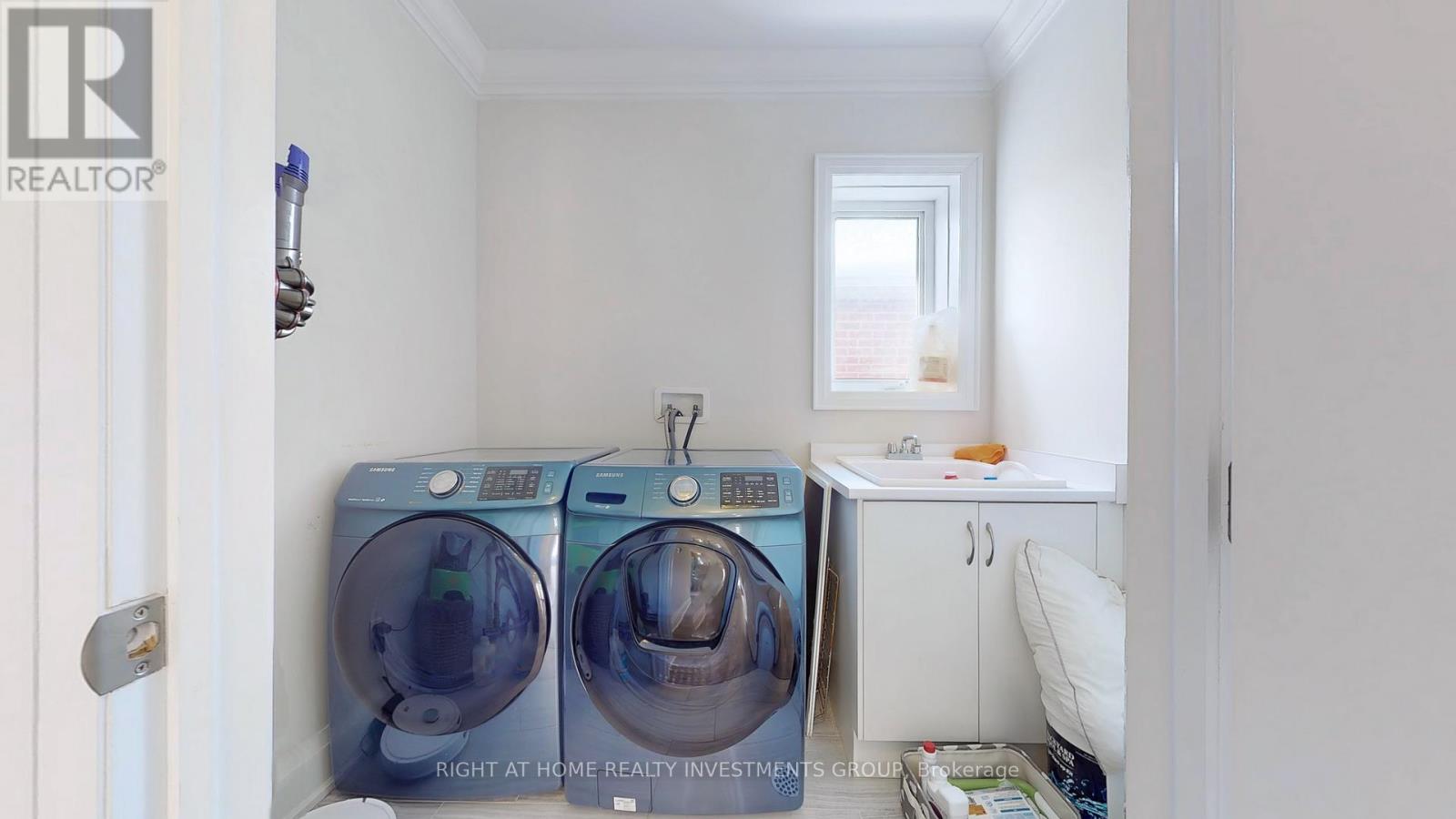 75 Manor Hampton Street, East Gwillimbury, Ontario  L9N 0P9 - Photo 25 - N12634220