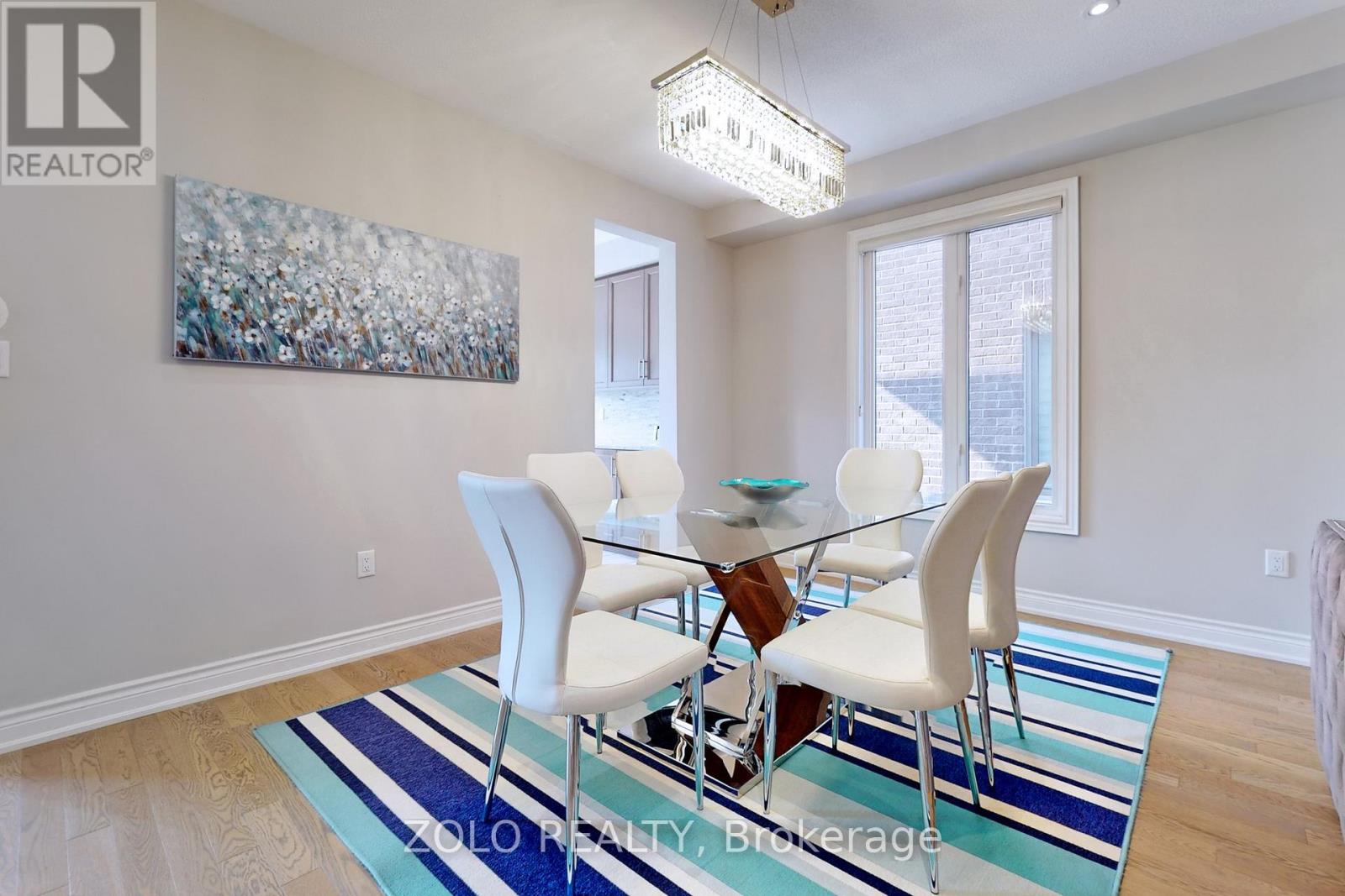 86 Briarfield Avenue, East Gwillimbury, Ontario  L9N 0P4 - Photo 10 - N12634226