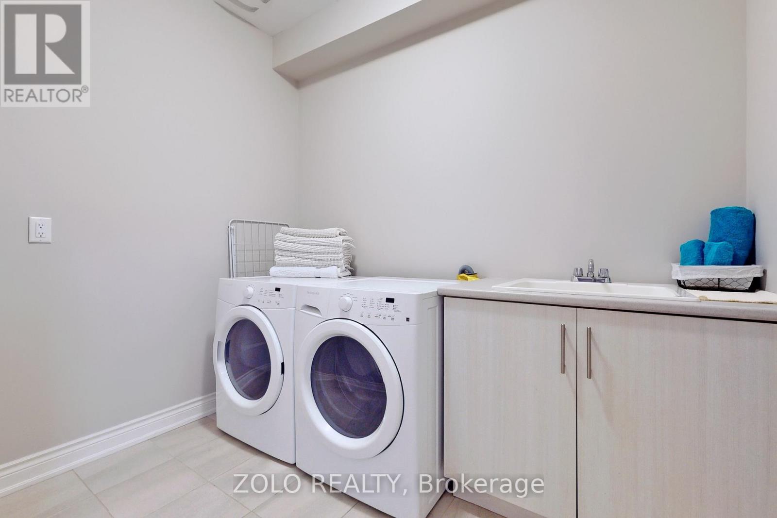 86 Briarfield Avenue, East Gwillimbury, Ontario  L9N 0P4 - Photo 24 - N12634226