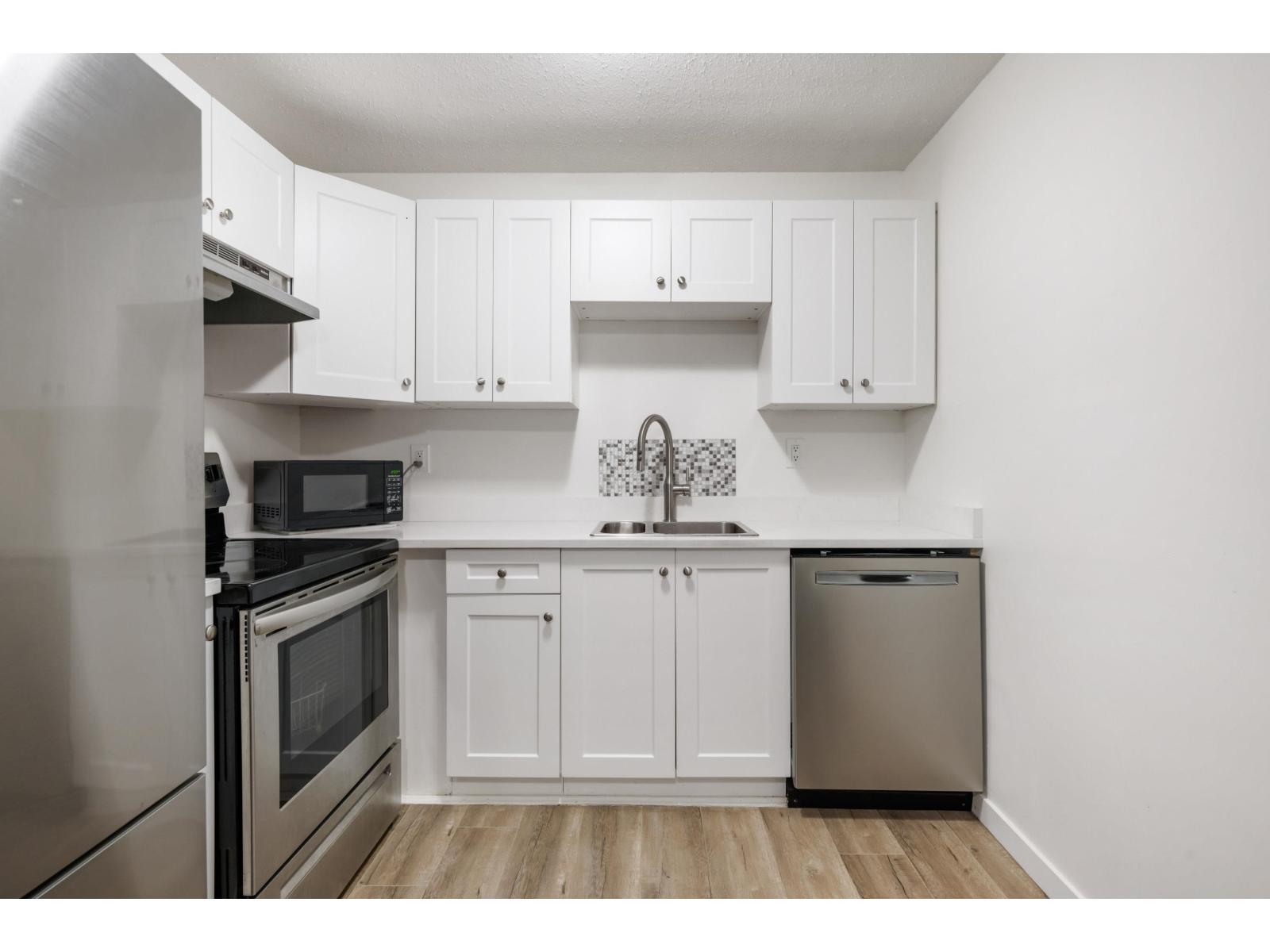 311 9952 149 Street, Surrey, British Columbia V3R 7W7 - Photo 11 - R3073878