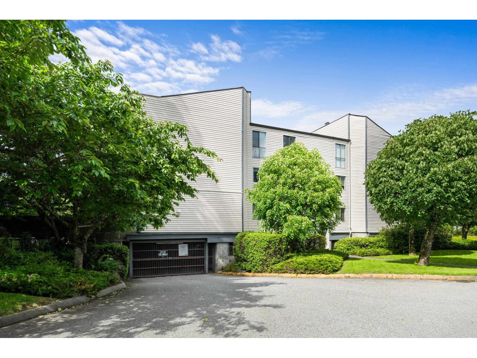 311 9952 149 Street, Surrey, British Columbia V3R 7W7 - Photo 26 - R3073878