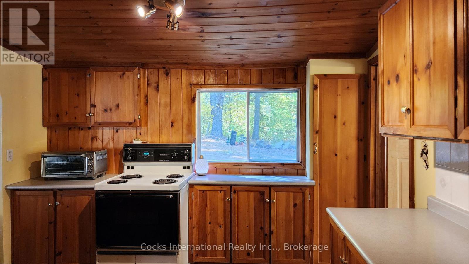 205 Lockes Road, Perry, Ontario  P0A 1R0 - Photo 7 - X12442939