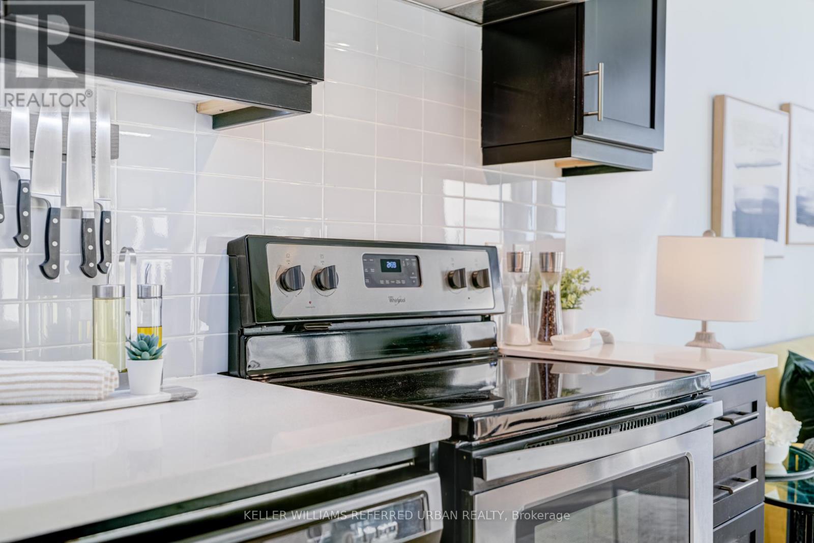 1711 - 17 Zorra Street, Toronto, Ontario M8Z 0C8 - Photo 12 - W12634206