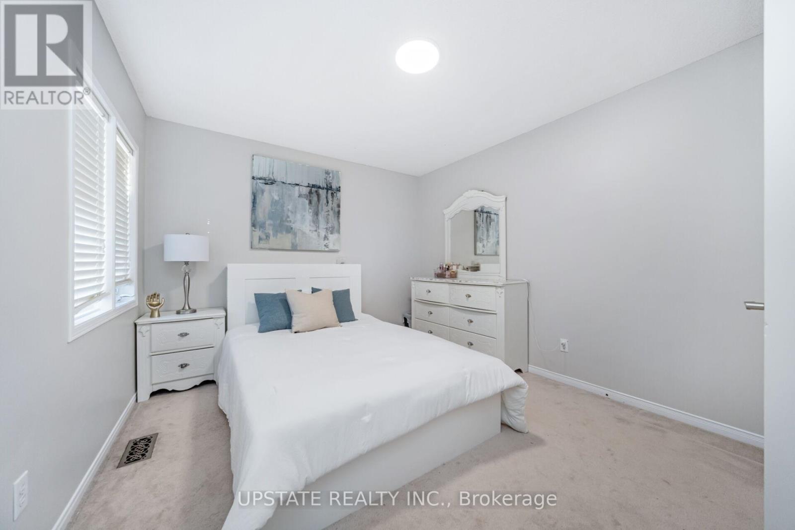 7311 Black Walnut Trail, Mississauga, Ontario  L5N 7M4 - Photo 24 - W12634212