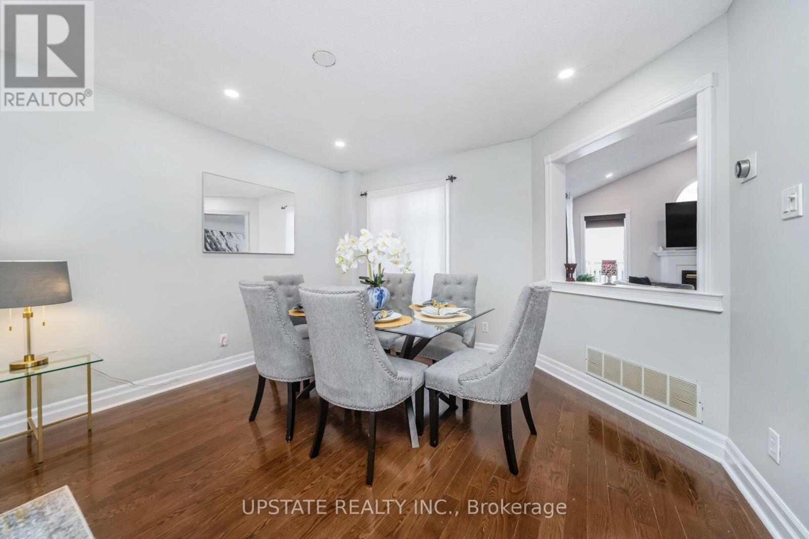 7311 Black Walnut Trail, Mississauga, Ontario  L5N 7M4 - Photo 9 - W12634212