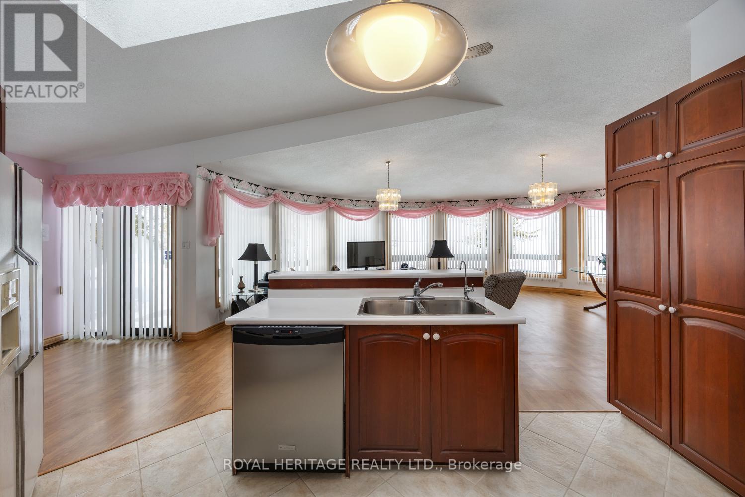 31 Wellington Street, Brock (Beaverton), Ontario  L0K 1A0 - Photo 14 - N12634348