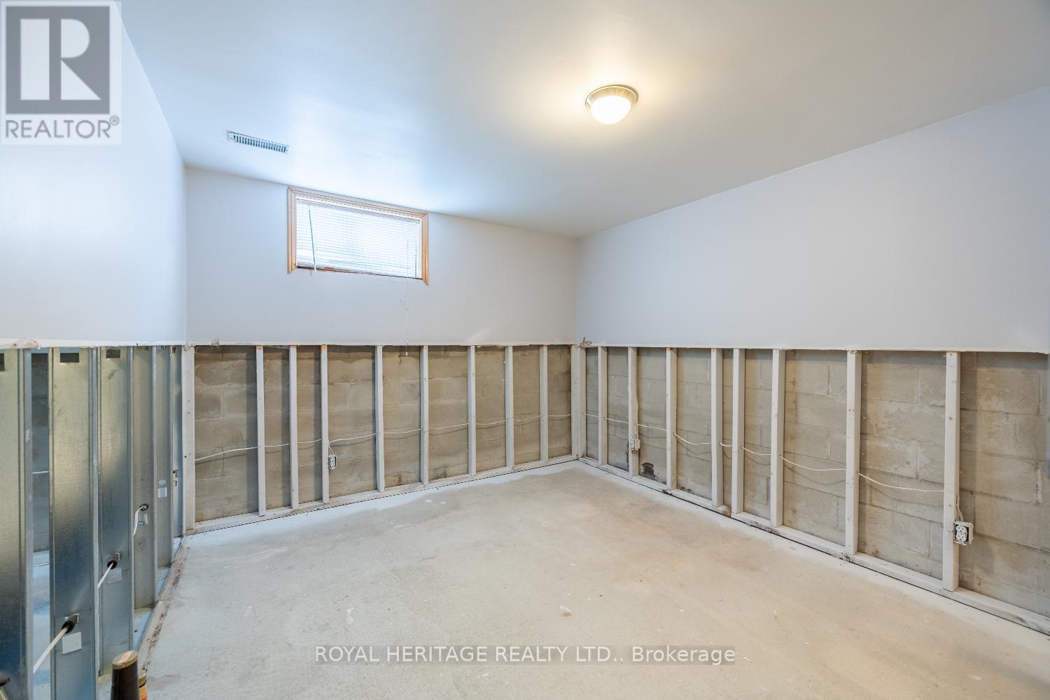 31 Wellington Street, Brock (Beaverton), Ontario  L0K 1A0 - Photo 27 - N12634348