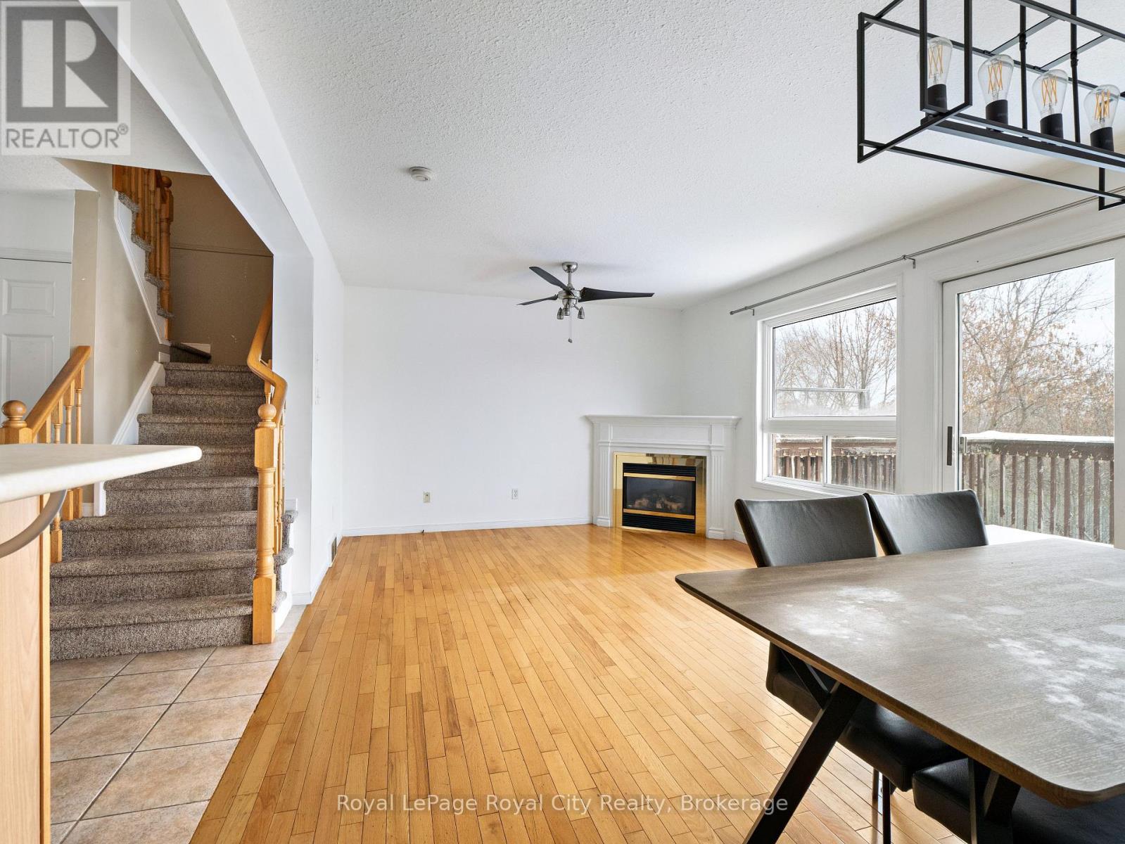 47 Schroder Crescent, Guelph, Ontario N1E 7B3 - Photo 13 - X12634372