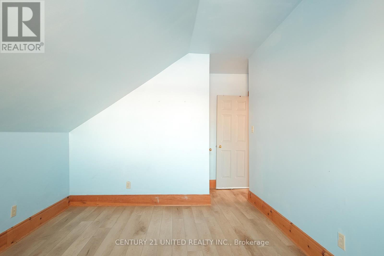 1624 Tara Road, Selwyn, Ontario  K9J 6X2 - Photo 17 - X12634328